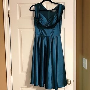 Turquoise green rock-a-billy-esque date night dress